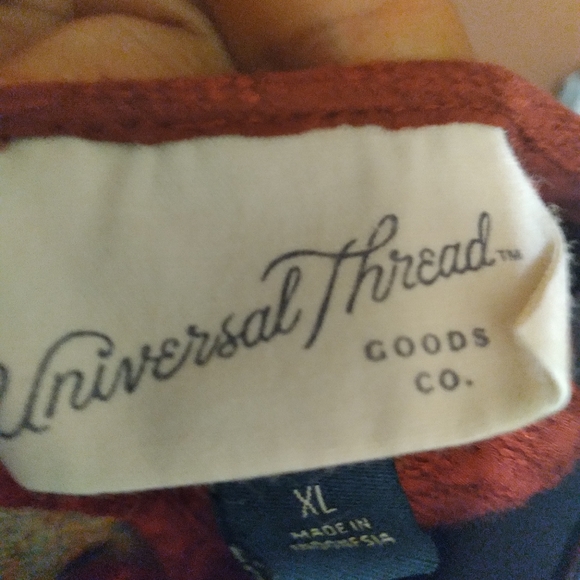 Ladies top - Picture 5 of 6